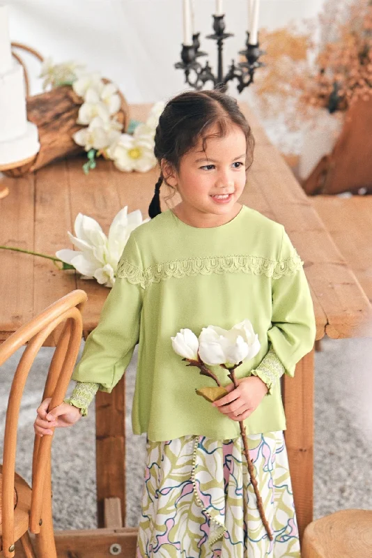 The Mimpian Doll Blouse - Tea Green Mandarin Collar Blouse