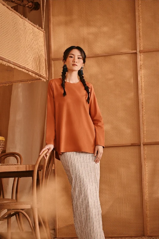 The Nest Women Back Pleated Blouse - Brown Chic Square Blouse