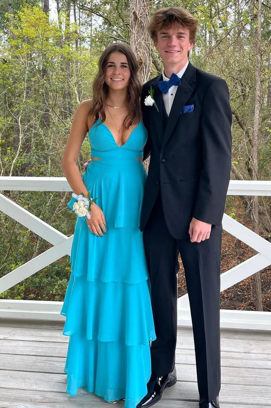 Spaghetti Straps V-Neck Sleeveless Tiered Chiffon Prom Party Dress MD7741 Tunics Occasion special