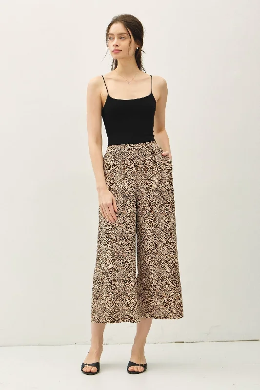 Flowy Capri Pants Slim-Fit Khaki Pants