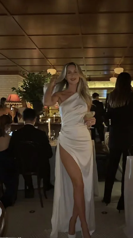 White One Shoulder Sheath Long Evening Party Dress with Split MD7495 empire Waist empire White One Shoulder Sheath Long Evening Party Dress with Split MD7495 empire Waist empire