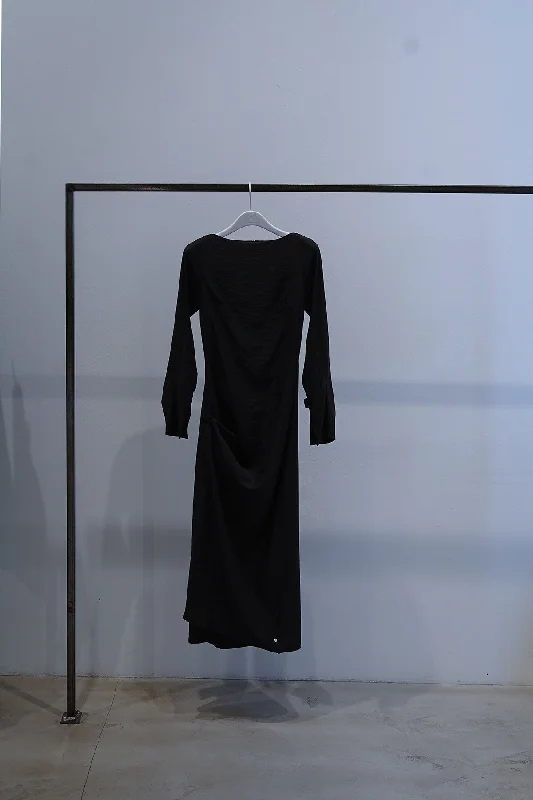 Reez Slit Dress Crew Neckline Casual