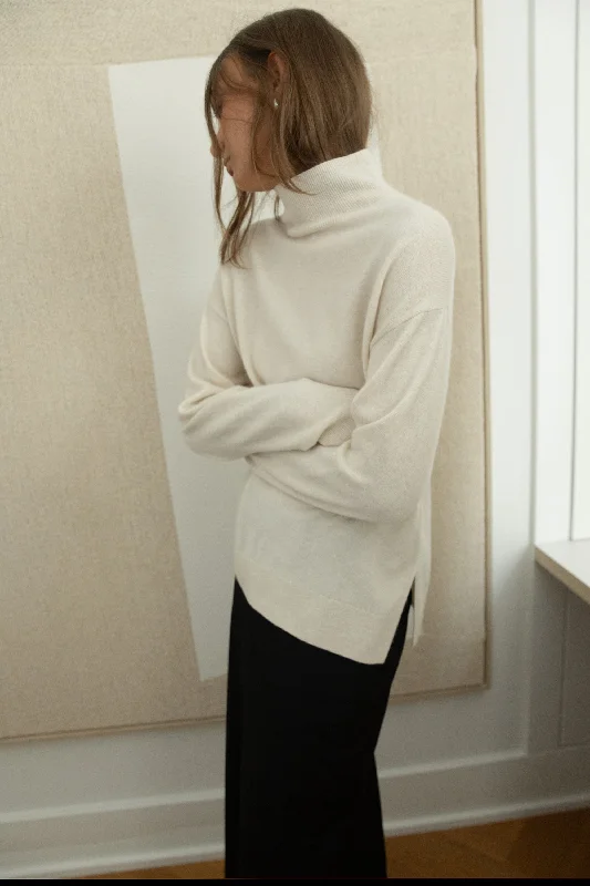 100% CASHMERE TURTLENECK SWEATER Ribbed Striped Patterned