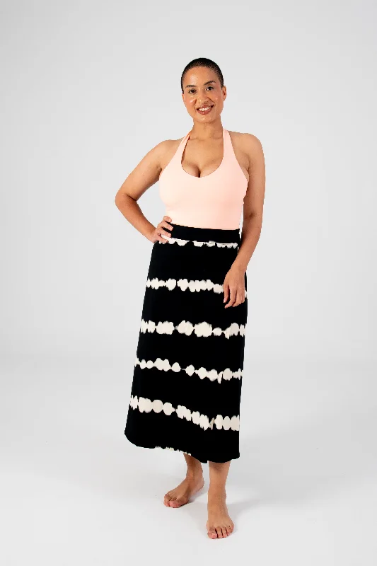 Wrap Skirt Long in Blot Black corduroy skirt cozy