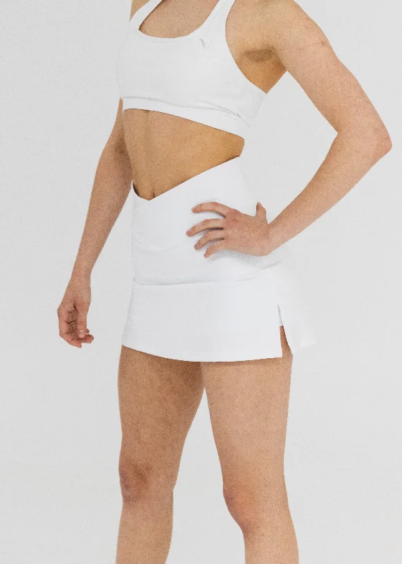 Formfit Move Crossover Tennis Skirt White velvet skirt plush