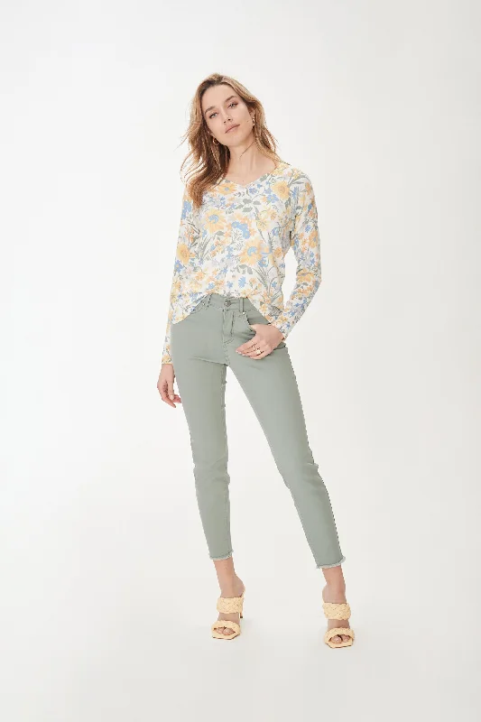 FDJ Printed V-Neck Sweater 1748380-FLO Mid Century Floral - 1 ONLY SIZE LARGE - 20% OFF Thin Thick Dense FDJ Printed V-Neck Sweater 1748380-FLO Mid Century Floral - 1 ONLY SIZE LARGE - 20% OFF Thin Thick Dense