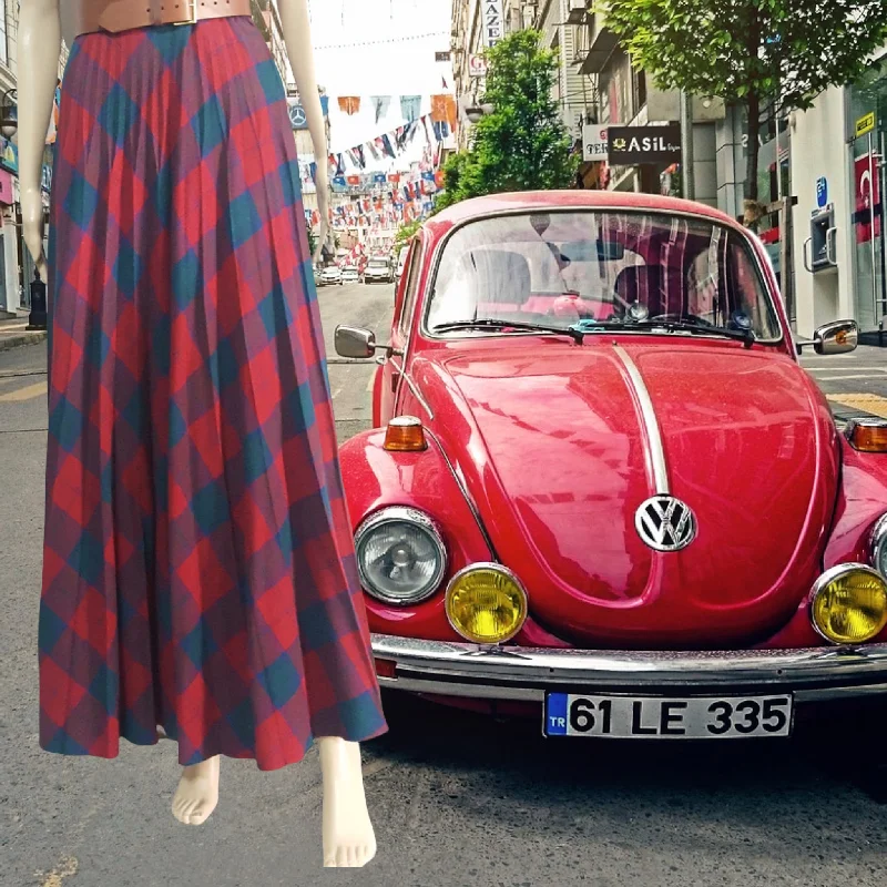 Wool 1970s Red Buffalo Plaid Maxi Skirt size S pleated skirt texture