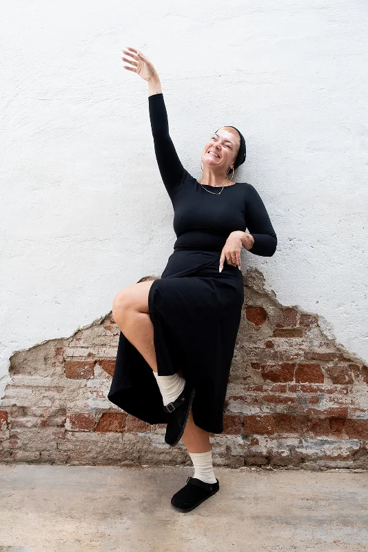 Wrap Midi Skirt In Black silk skirt lustrous