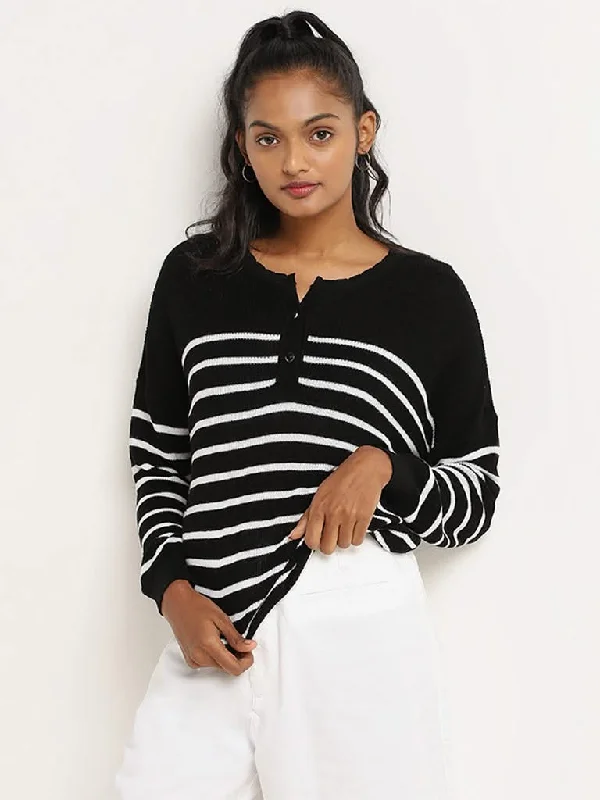 LOV Black Striped Sweater Handmade Hand-knitted Hand-woven