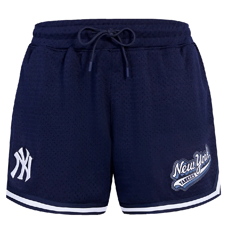 MLB NEW YORK YANKEES SCRIPT TAIL WOMEN'S MESH TAPE SHORT (MIDNIGHT NAVY)