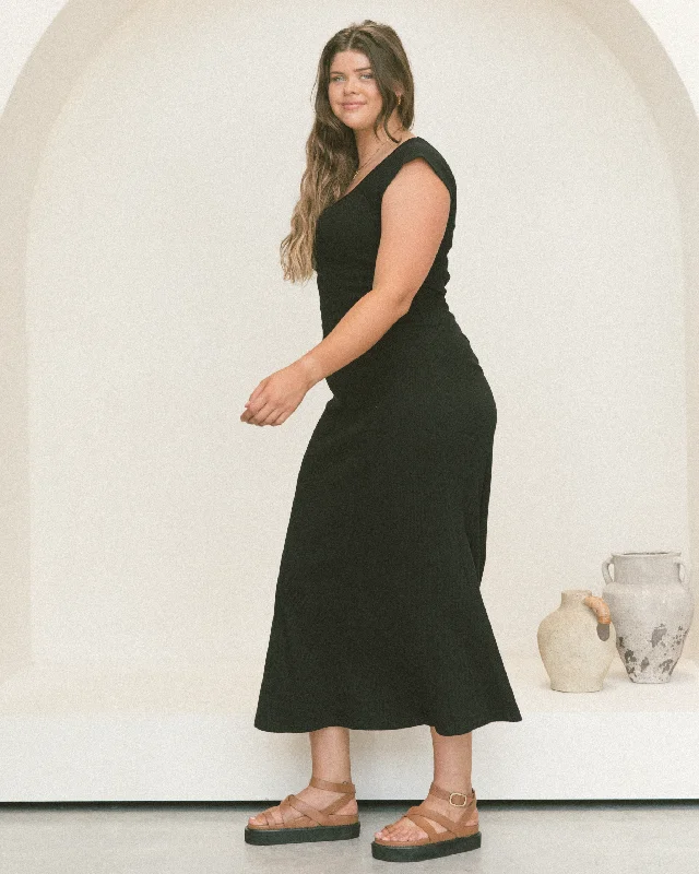 Marley Ribbed Maxi Dress | Black