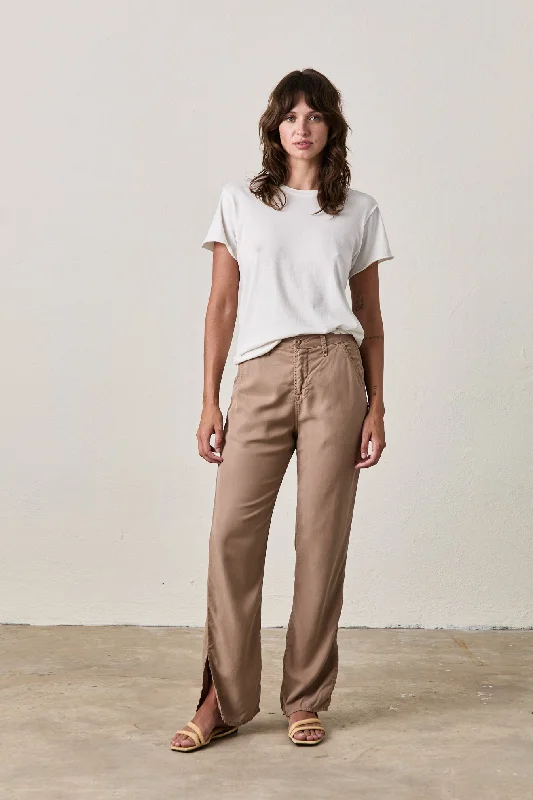 CLARKS TROUSER / SABLE