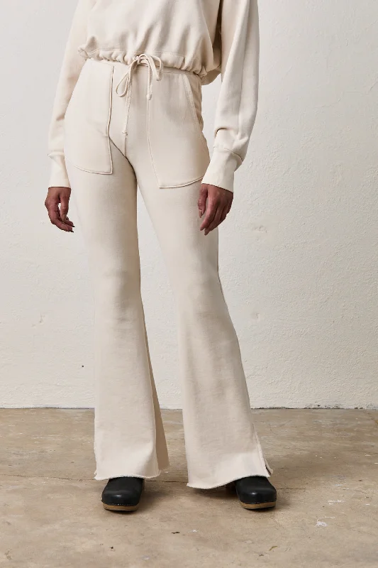 RUSTY SIDE SLIT FLAIR PANTS / PARCHMENT