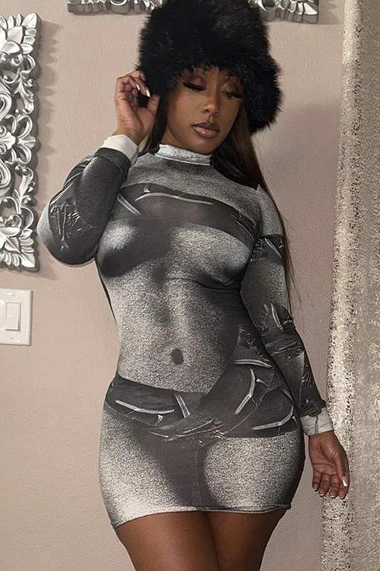 GRAY