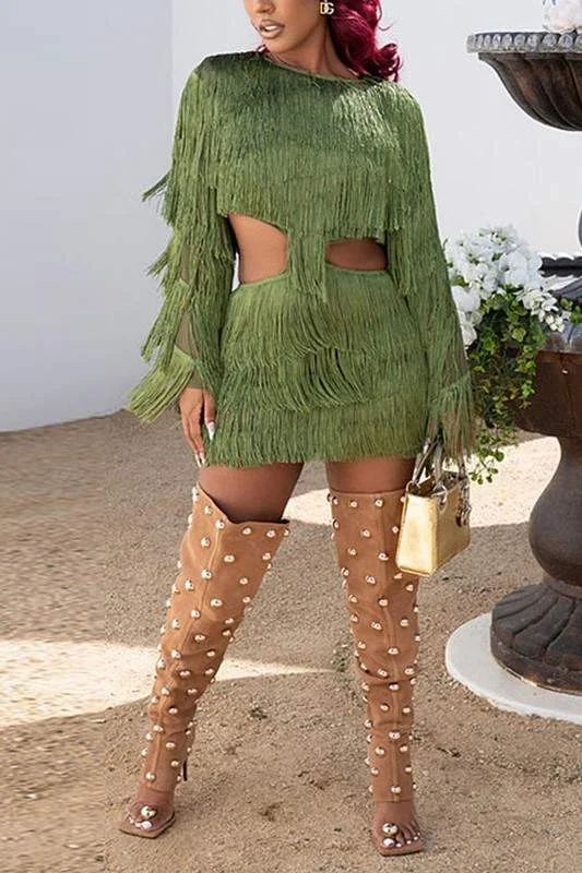 GREEN